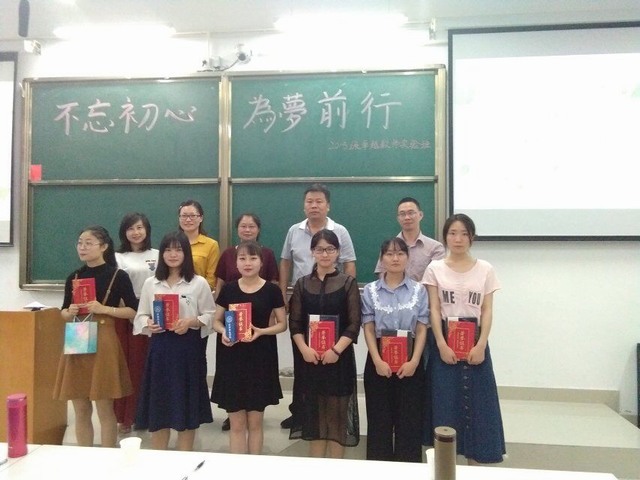 2015级比赛照片.jpg 2015级比赛照片.jpg