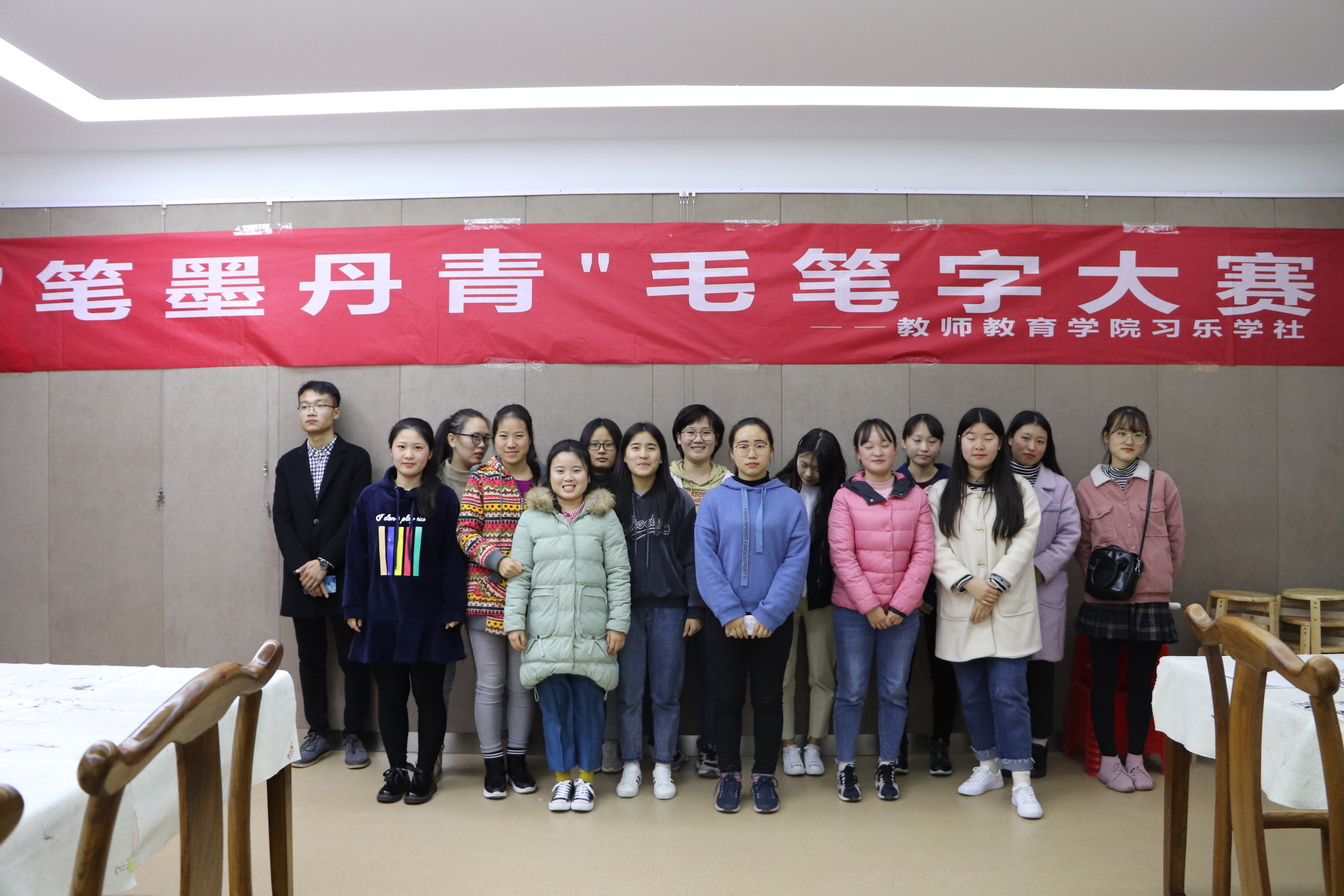 null-a20708862183164.jpg null-a20708862183164.jpg