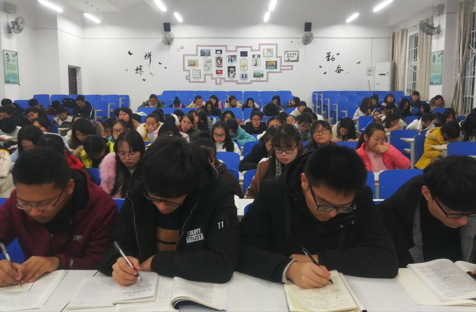 null-15527067dcf3ec1d.jpg null-15527067dcf3ec1d.jpg